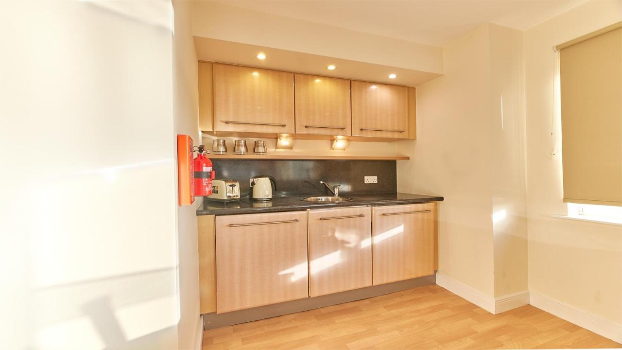 Magpie - Properties Unique Apartment Newcastle upon Tyne Bagian luar foto