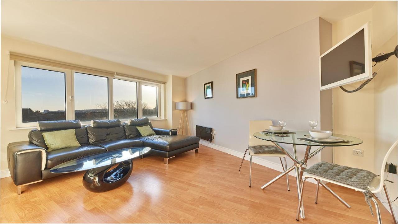 Magpie - Properties Unique Apartment Newcastle upon Tyne Bagian luar foto