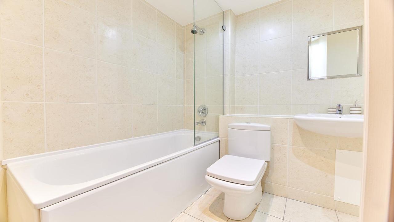 Magpie - Properties Unique Apartment Newcastle upon Tyne Bagian luar foto