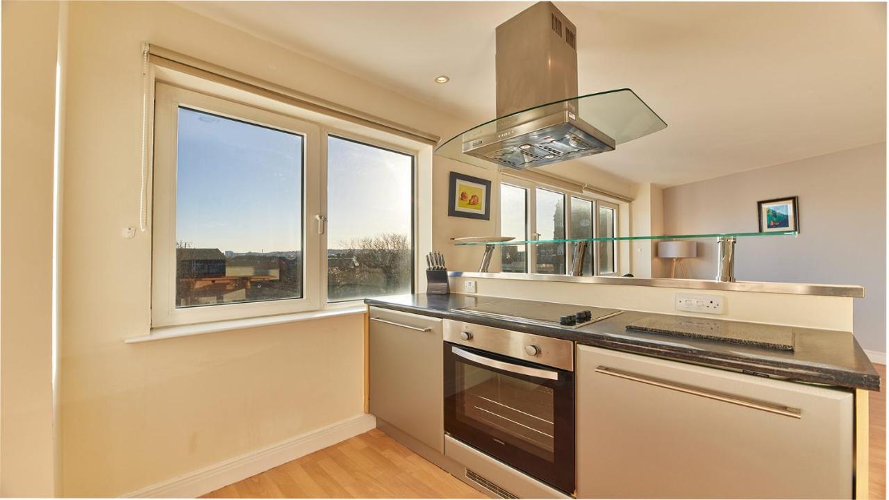 Magpie - Properties Unique Apartment Newcastle upon Tyne Bagian luar foto