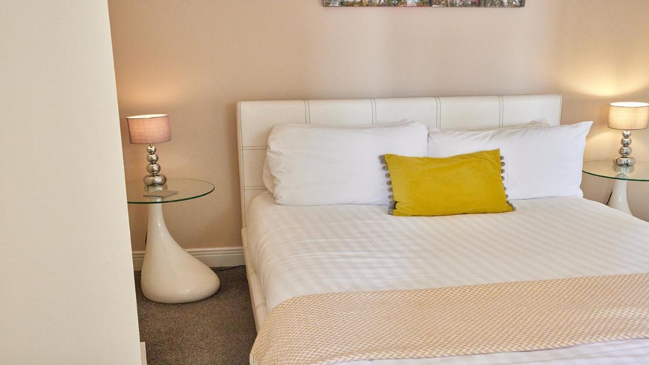 Magpie - Properties Unique Apartment Newcastle upon Tyne Bagian luar foto